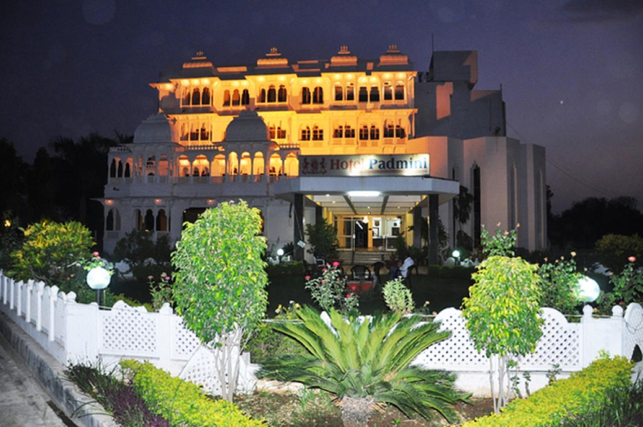 Hotel Padmini Chittorgarh Eksteriør bilde