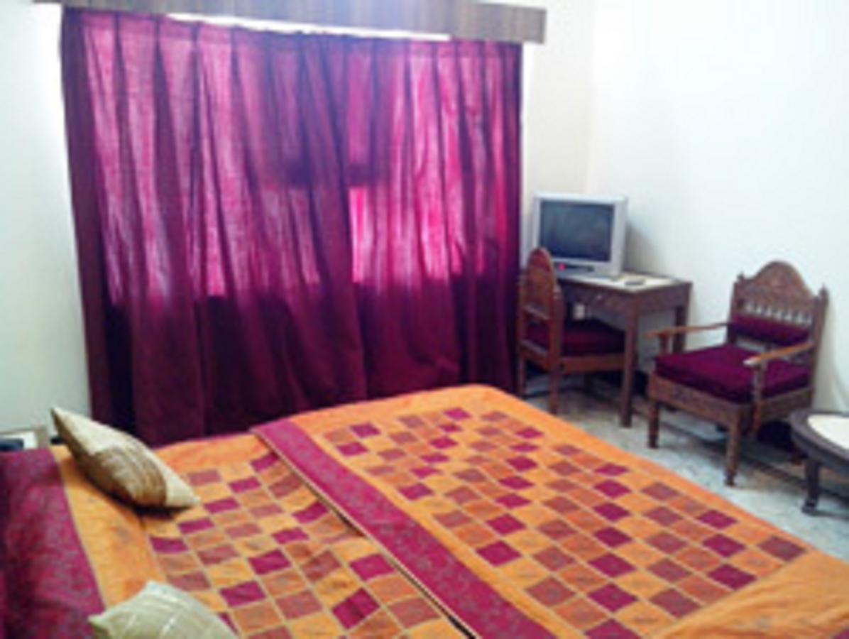 Hotel Padmini Chittorgarh Eksteriør bilde